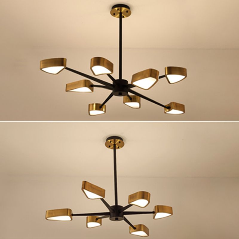 Lampadario a sospensione del metallo post-moderno lampadario triangolare a soffitto in oro per soggiorno