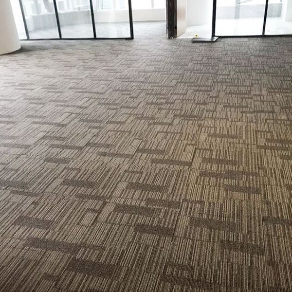 Modern Carpet Floor Tile Self Adhesive Level Loop Fade Resistant Carpet Tiles