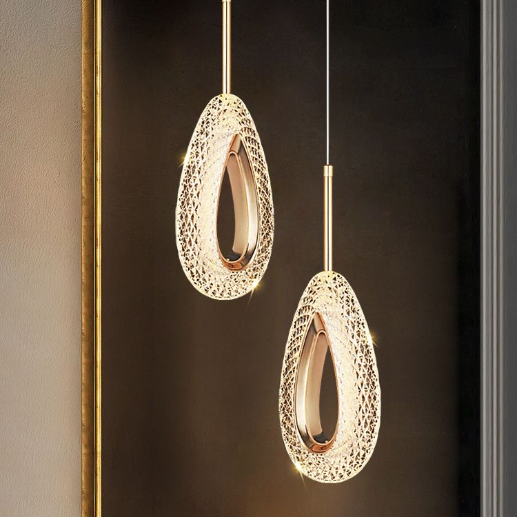 Contemporary Style Linear Shape Pendant Lights Metal Hanging Lamps in Gold