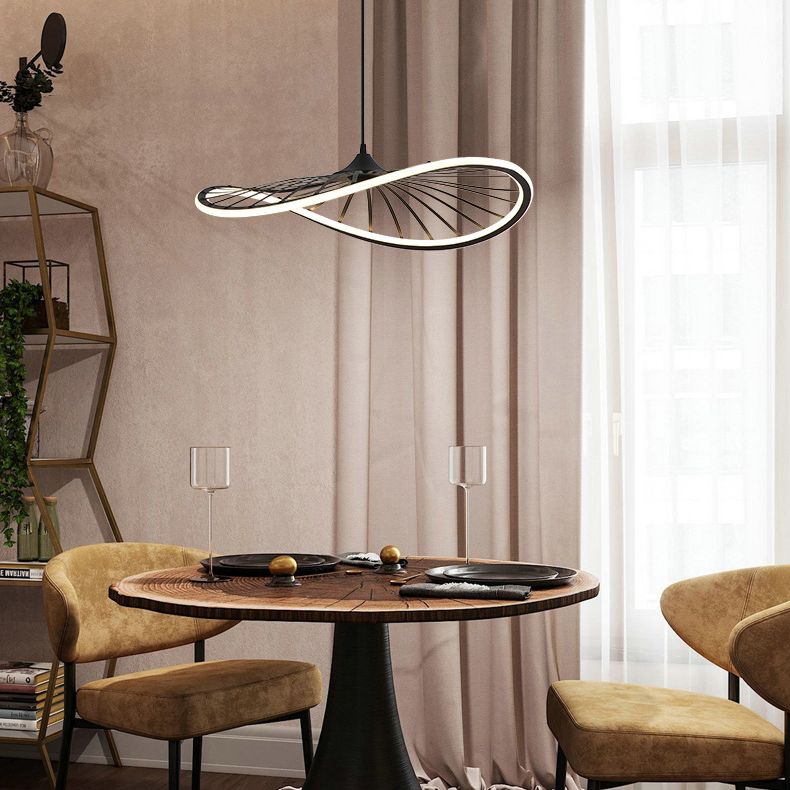 Luz colgante de negro de colgante en forma de alambre de alambre de hierro para el comedor para comedor