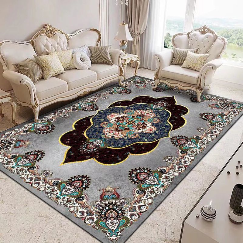 Traditonal Brown Rug Polyester Graphic Pattern Area Rug Stain Resistant Carpet for Home Decor