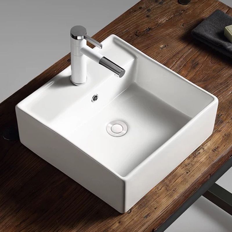 Modern Vessel Bathroom Sink Porcelain Oval with Pop-Up Drain Bathroom Sink