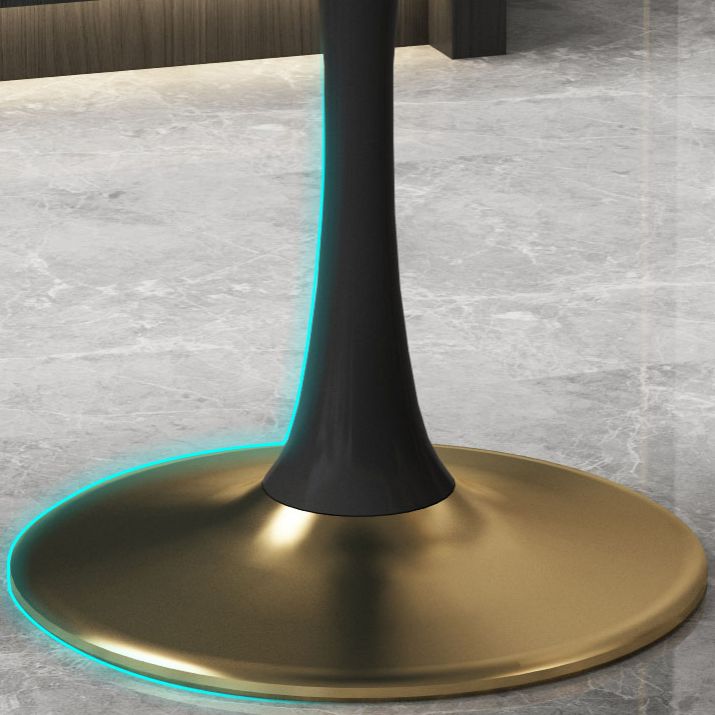 72-Zoll-Metall Traditioneller Luxus-Tisch runder Innentisch mit Tulpenbasis