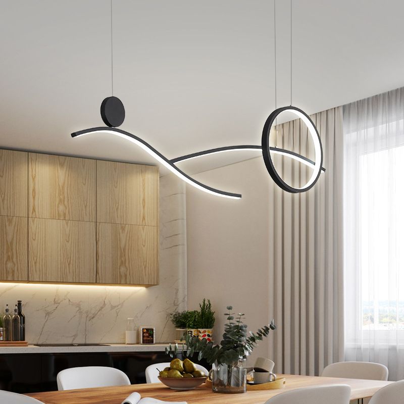 Luce appesa a LED anello e curva Minimalista in metallo sala da pranzo Isola Luce soffitto