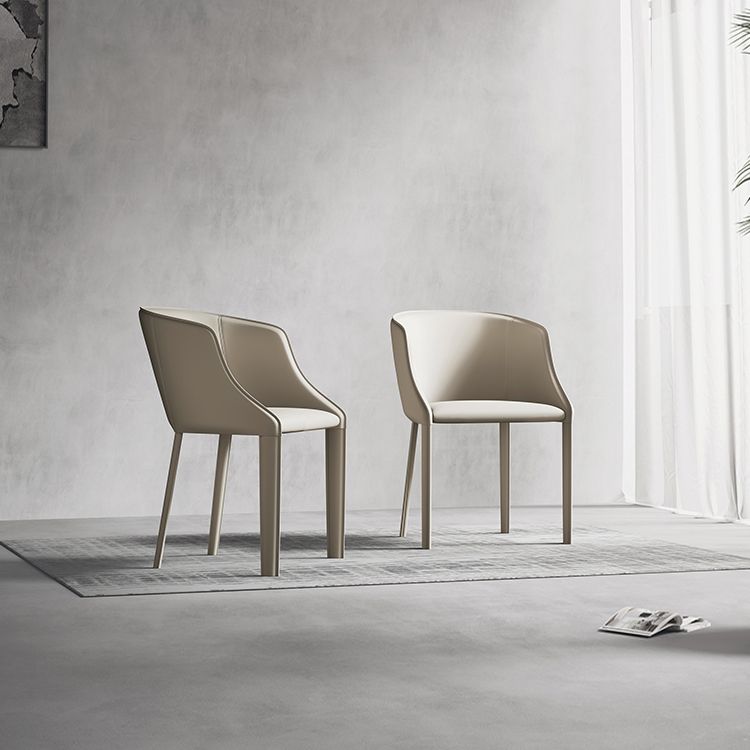 Chaise de salle à manger contemporaine en métal et cuir, chaise à dossier solide avec bras