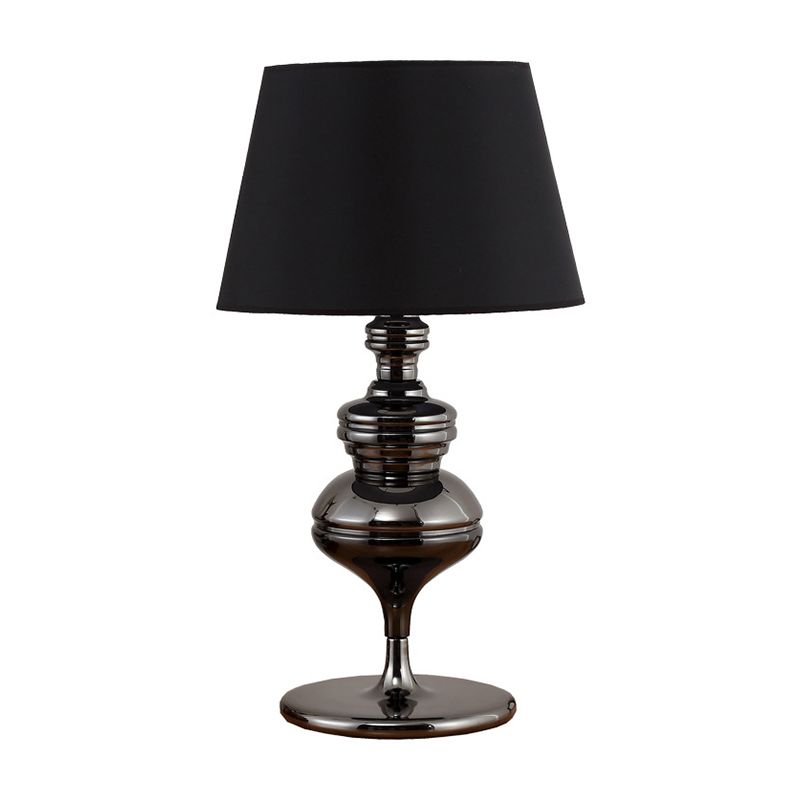 Lampada da tavolo conica in tessuto rustica a 1 lampadina da soggiorno, lampada da comodino con base in zucca in nero