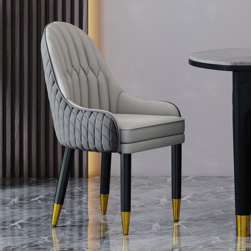 Sillón interior escandinavo tapizado con respaldo Parsons, silla de comedor de madera