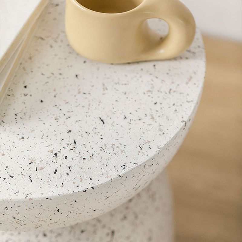 Contemporary Beige End Table 17.7" Tall Pedestal Nesting Side Tables