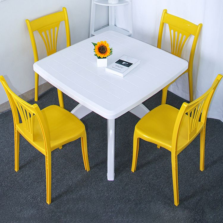 El plástico del estilo contemporáneo que cena la silla sin brazos del brazo del apilamiento de la parte posterior del listón de las sillas
