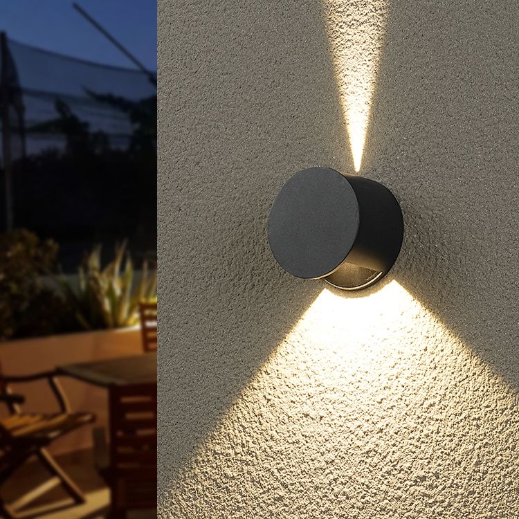 Nordic Style Aluminum Wall Light Circle Shape LED Wall Lamp for Outdoor
