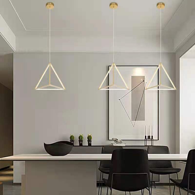 Lampe à suspension géométrique nordique Aluminium Salon LED Pendard Lightture en or