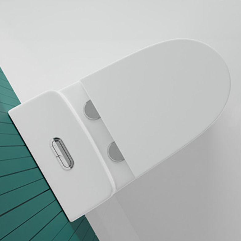 Traditional One Piece Toilet Floor Mounted White Toilet Bowl for Washroom