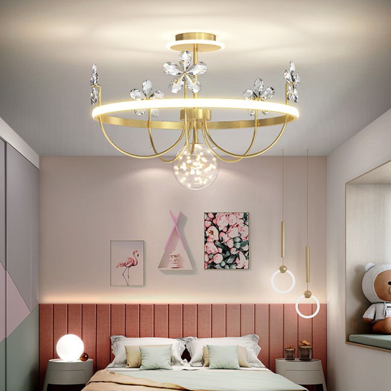 3 Lights Round Flush Ceiling Light Modern Style Crystal Flush Mount Lights