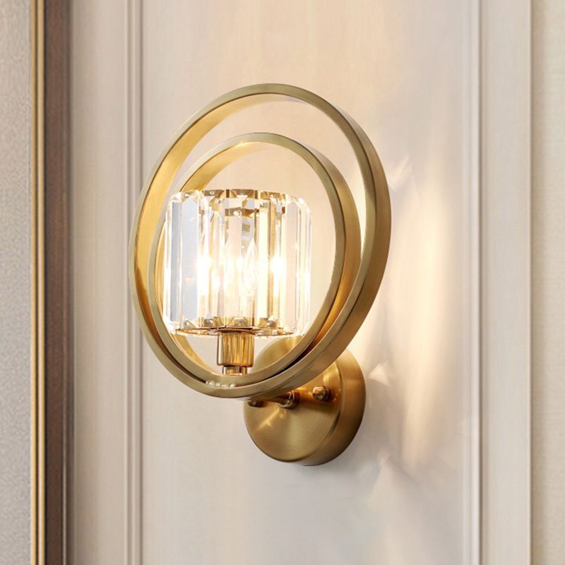 Gold Geometric Wall Light in Modern Luxury Style Electroplate Metal Wall Lamp with Crystal Shade