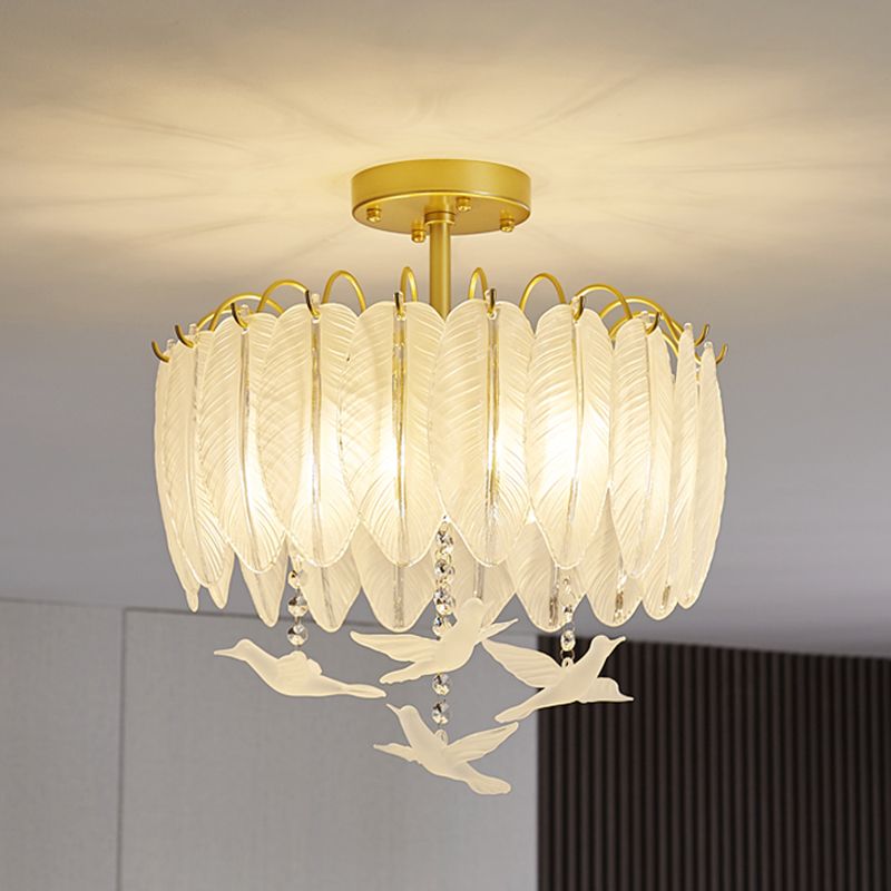 Plafonnier de forme ronde moderne en fer avec abat-jour en verre pour chambre