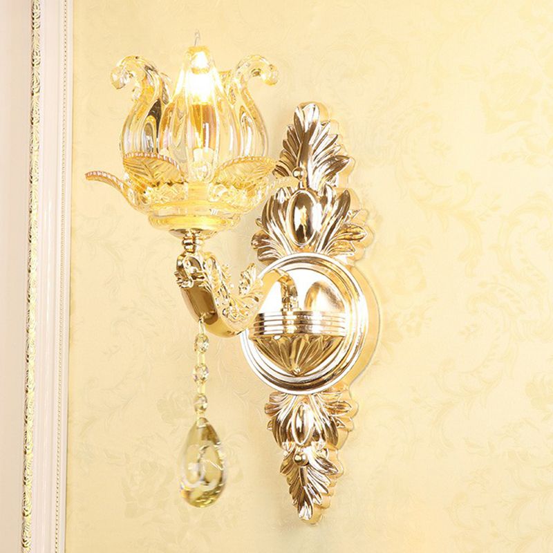 Faux Candle Shading Lighting Accesorio de lámpara de pared de metal tradicional con sombra y caída de cristal