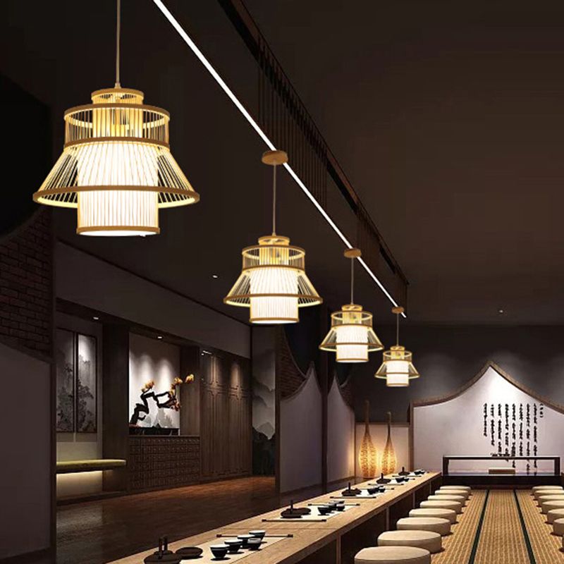 Minimalistische handgefertigte Suspensionsbeleuchtung Bambus 1 Kopf Tea Room Anhänger Deckenleuchte in Holz