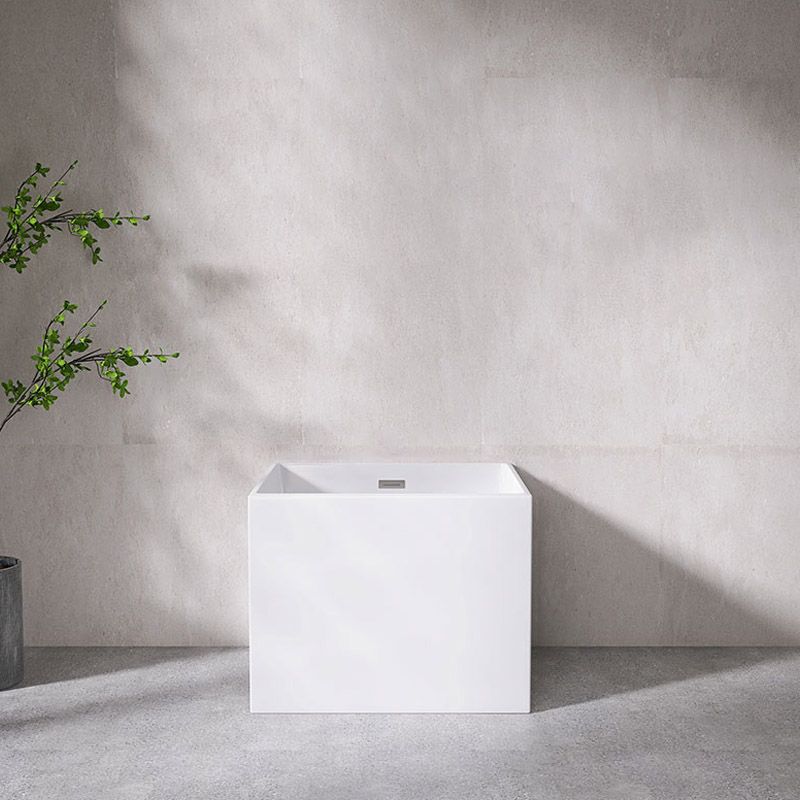 Modern Style Freestanding Bath Tub Rectangular Acrylic Soaking Bathtub in White