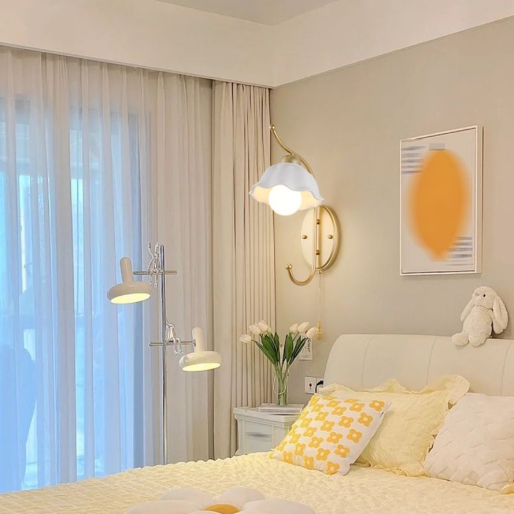 Modern Gold Vanity Lighting Ceramic Shade Wall Light Fixture for Bathroom