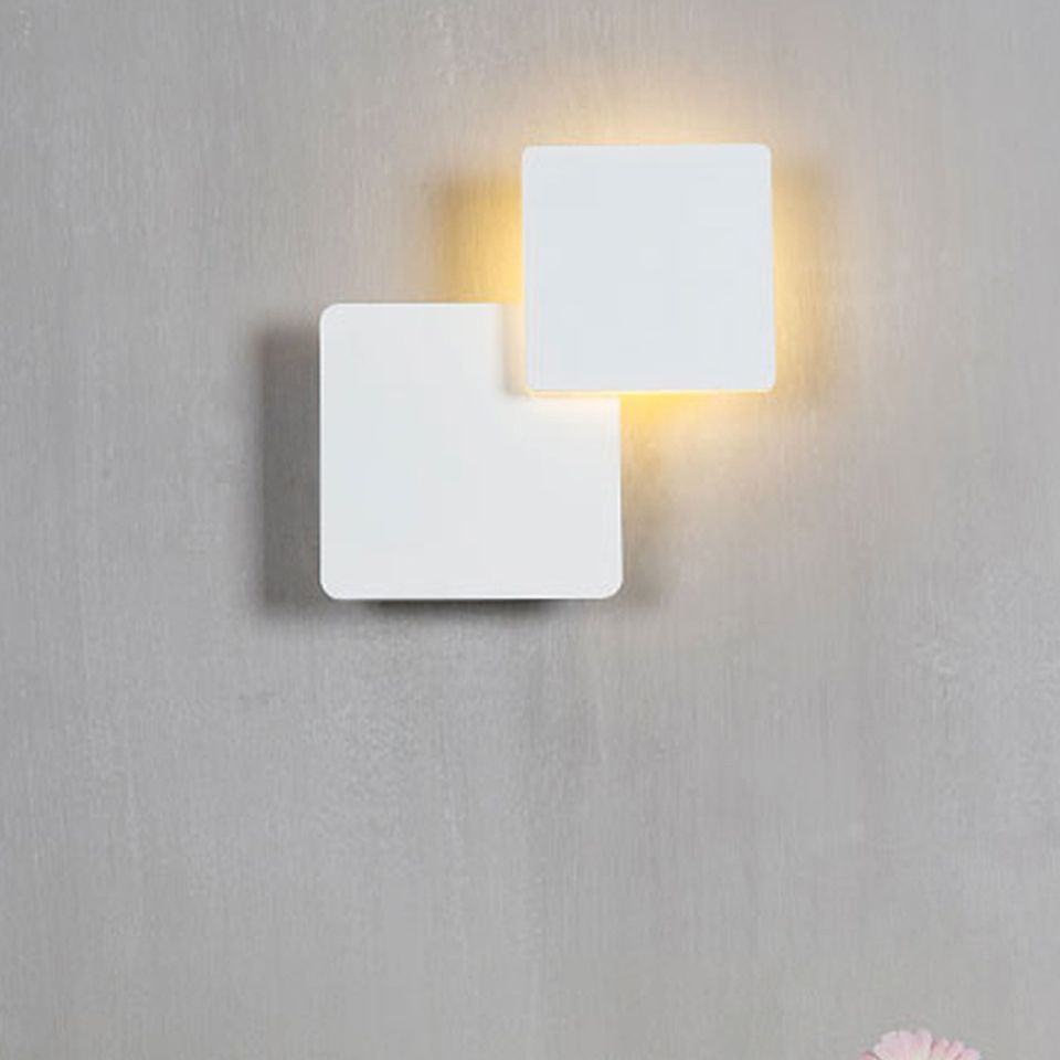 Nordic LED Wall Sconce Lighting Geometric Wall Lighting Fixture with Metal Shade