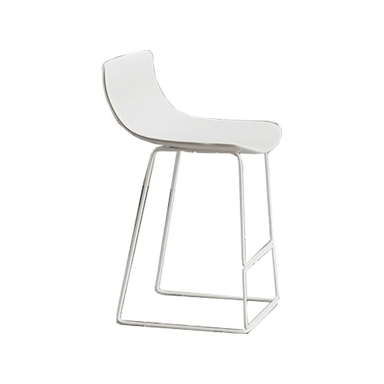 Contemporary Dining Stools Plastic Low Back Bar Stools with Metal Base