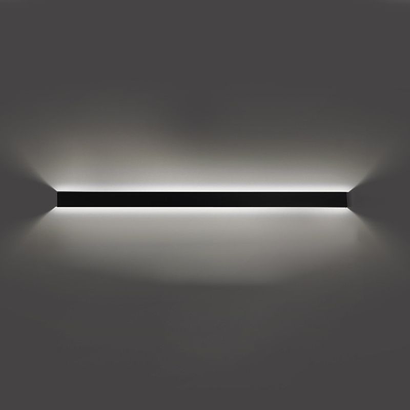 Linear Shape Metal Wall Lighting Modern 1 Light Wall Mounted Light Fixture in Black