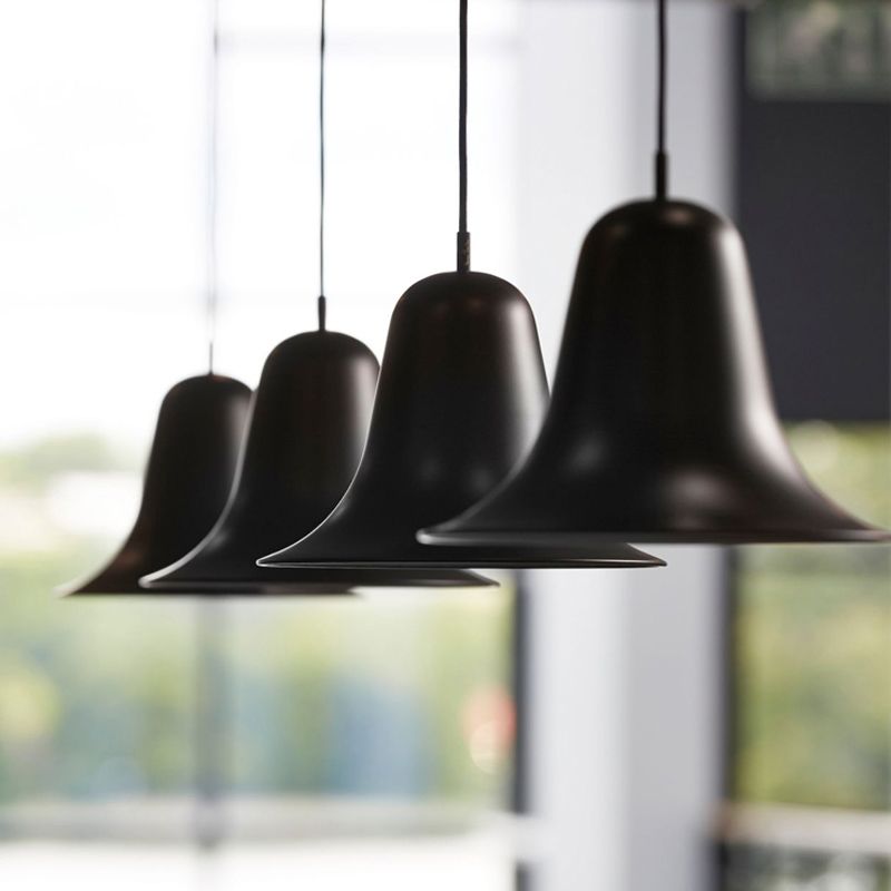 Forme de corne de style moderne Métal léger 1 lumière suspendue à la salle à manger