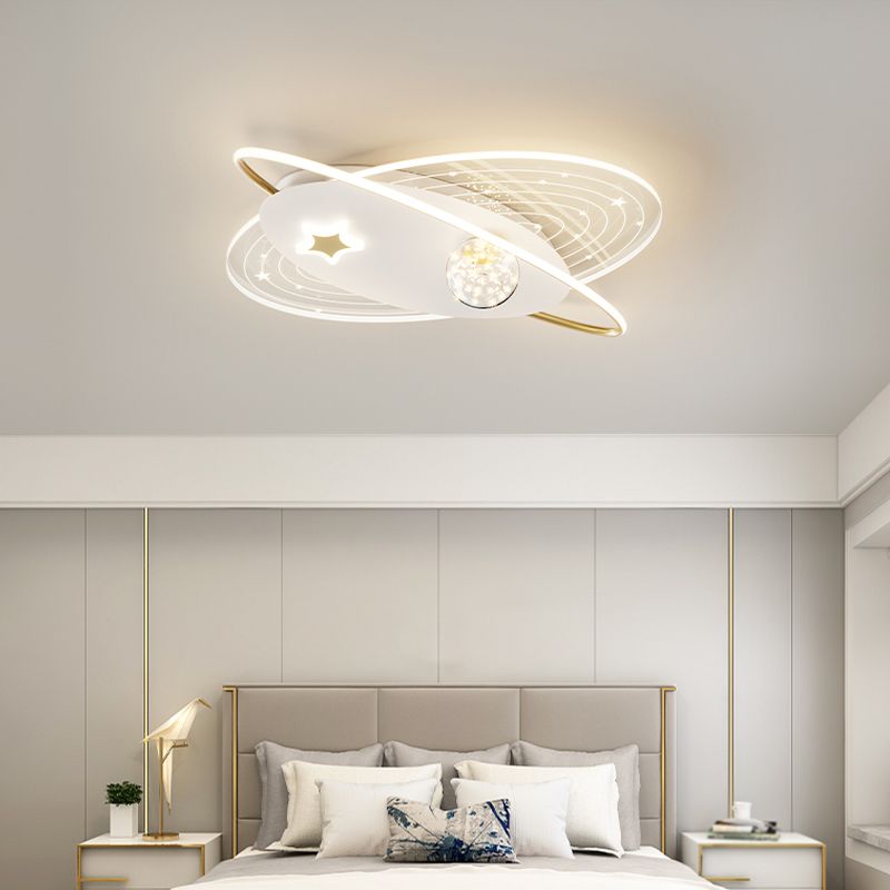 Round Shade 4-Lights Flush Mount Modern Style Flush Mount Ceiling Lighting Fixture in Gold