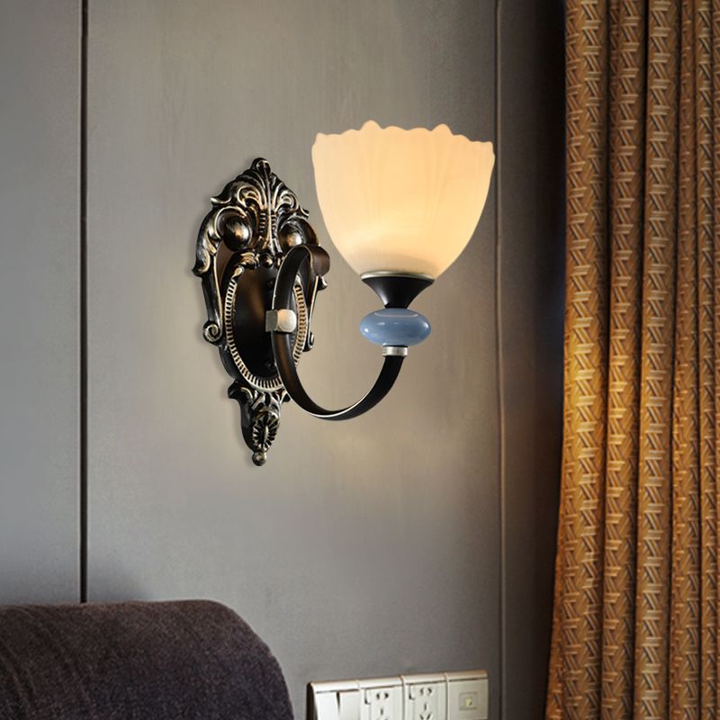 1/2-Head Wall Lamp Countryside Corridor Wall Lighting with Bowl Frosted Glass Shade in Black