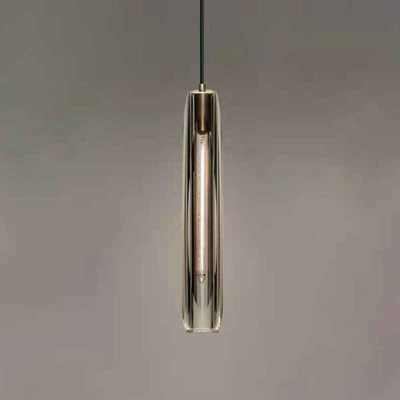 1 léger plafonnier pein