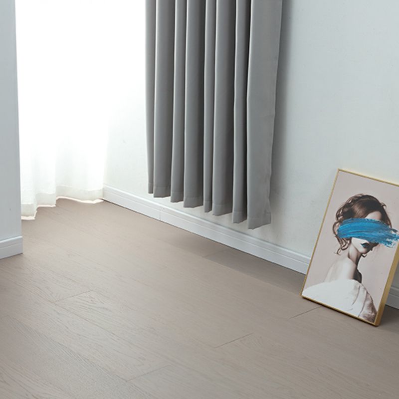 Traditional Laminate Floor Wood Click-Lock Mildew Resistant Laminate Plank Flooring