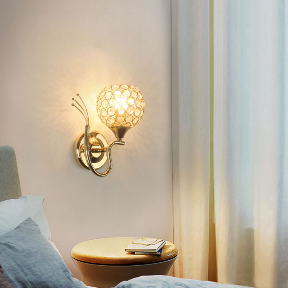 Living Room Wall Sconce Modern Golden Wall Lamp with Ball Crystal Shade