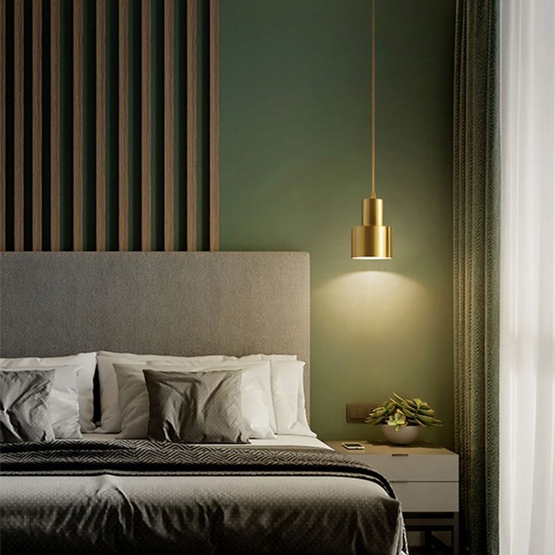 Postmodern Simplicity Brass Lamp Body Pendant Lamp Hanging Light for Bedroom
