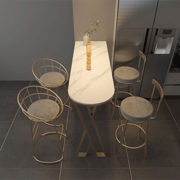 Mesa de barra de pub Glam Stone Mesa de comedor de barra de hierro de oro interior con pedestal doble