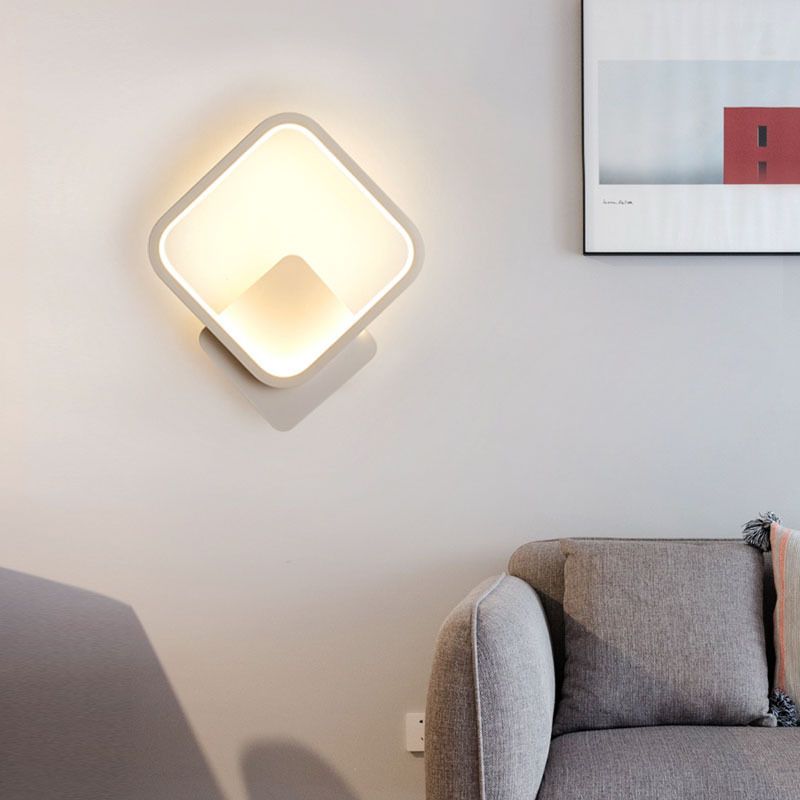 Modern Metallic Wall Light Linear LED Wall Light Sconce for Bedroom