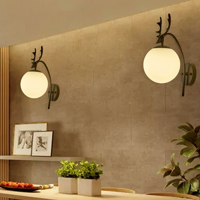 1 Light Spherical Wall Sconce Modern Style Glass Wall Lighting for Living Room