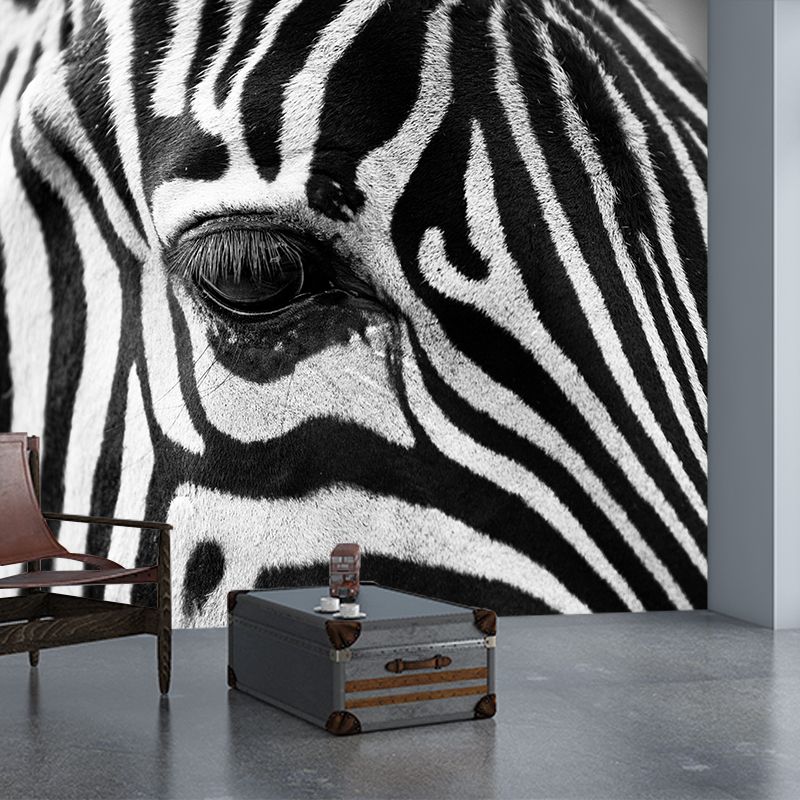 Vivid Wild Animal Mural Mildew Resistant Contemporary Wallpaper for Wall Decor