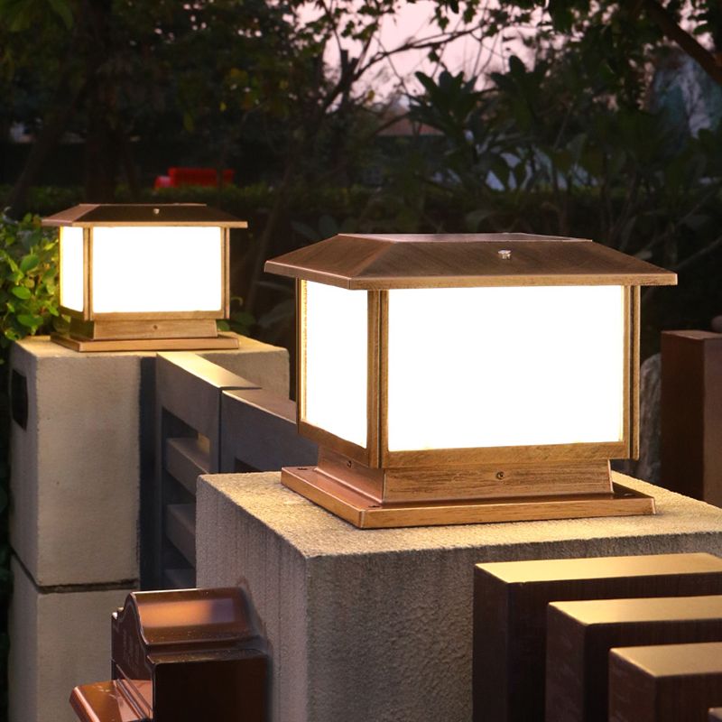 Postmodern Minimalist LED Solar Lighting Fixture with Acrylic Shade for Garden