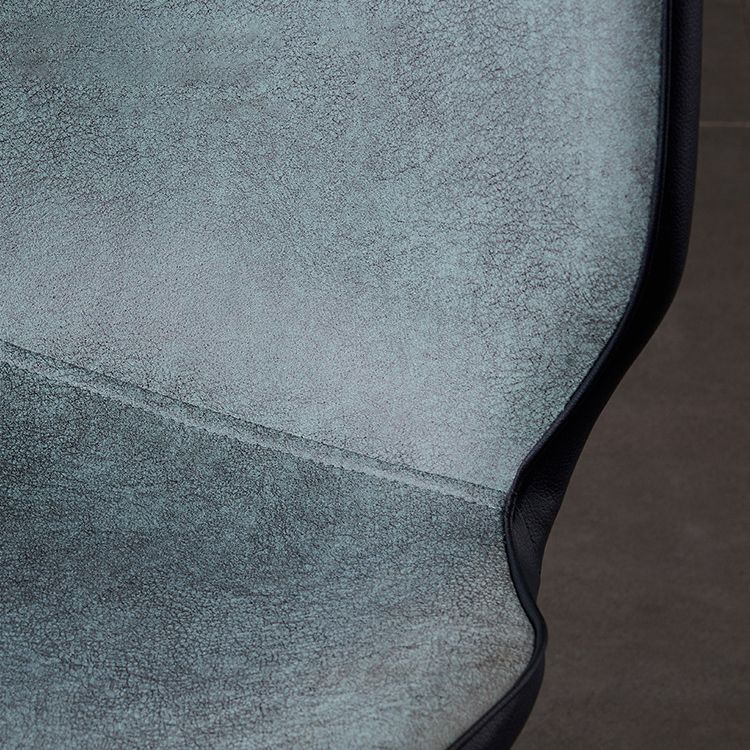 Chaises de salle à manger sans accoudoirs en cuir modernes, chaise latérale à oreilles avec pieds noirs