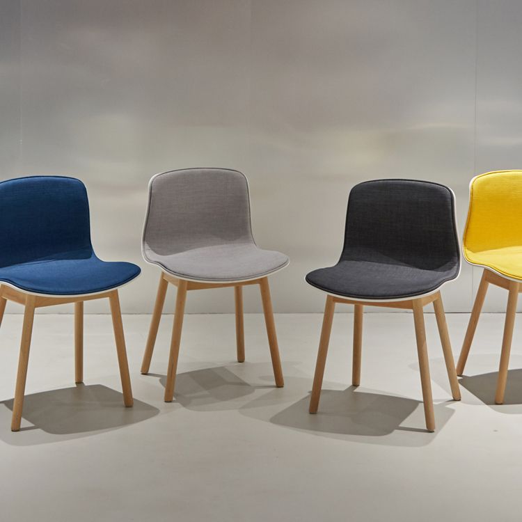 Chaises latérales arrière solides de salle à manger de cuisine de chaise en bois de hêtre de style moderne