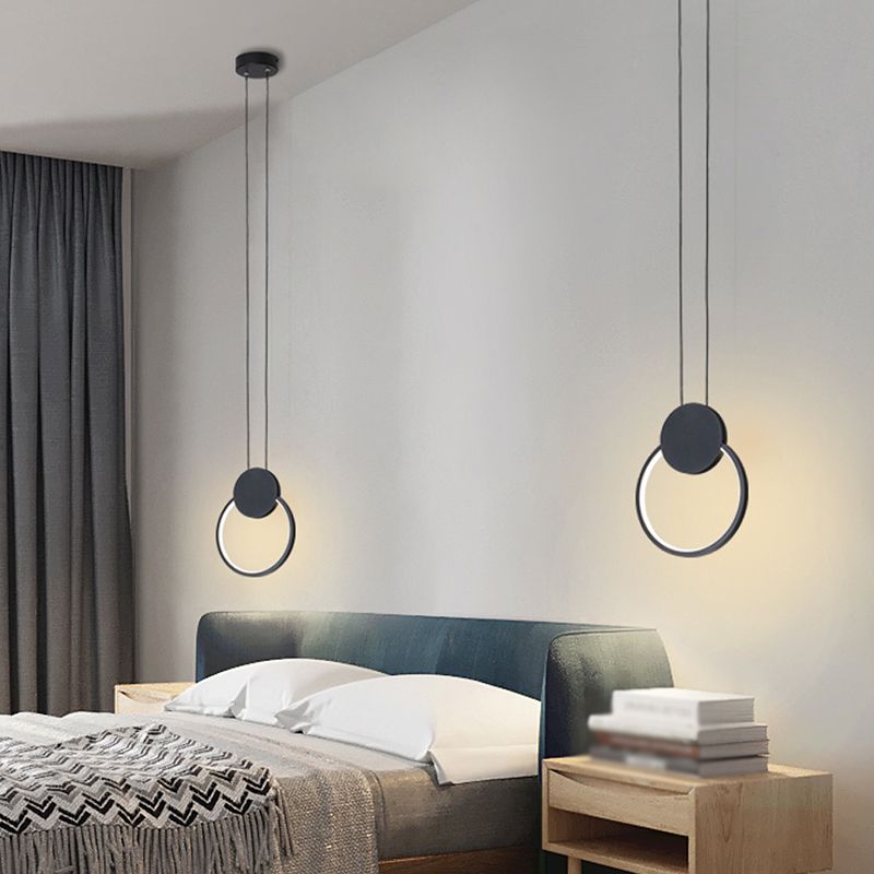 Minimalismus -LED -Pendellichtkit Black Geometrisches hängendes Lichtkit mit Metallschatten