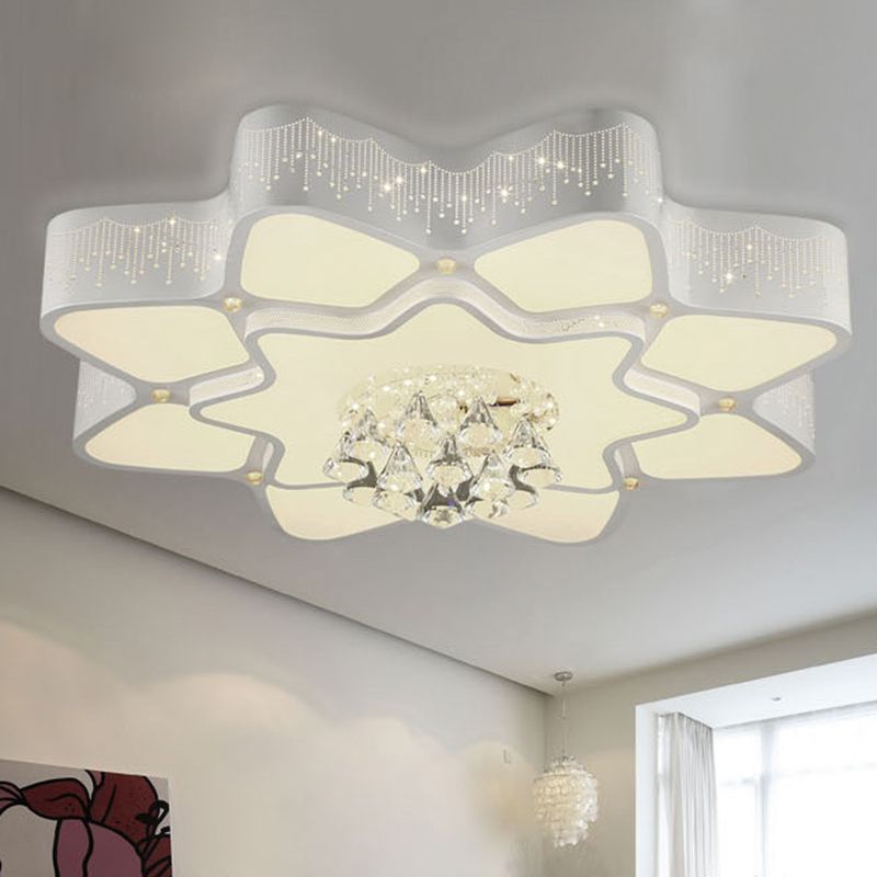 21"/24.5"/31.5" W Flower Crystal Flush Mount Lamp Modern LED Living Room Ceiling Mounted Fixture in White