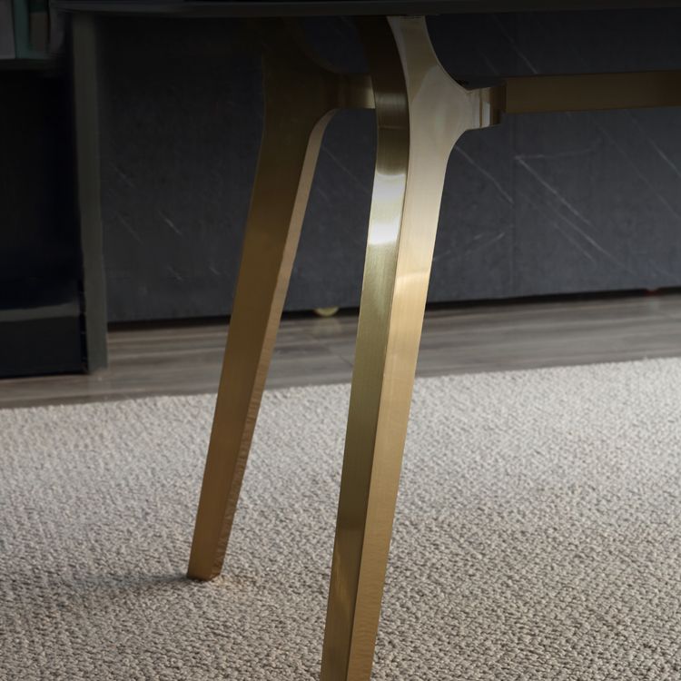 Traditionele luxe eettafel Sintered Stone 4 Legs Tafel met gouden frame