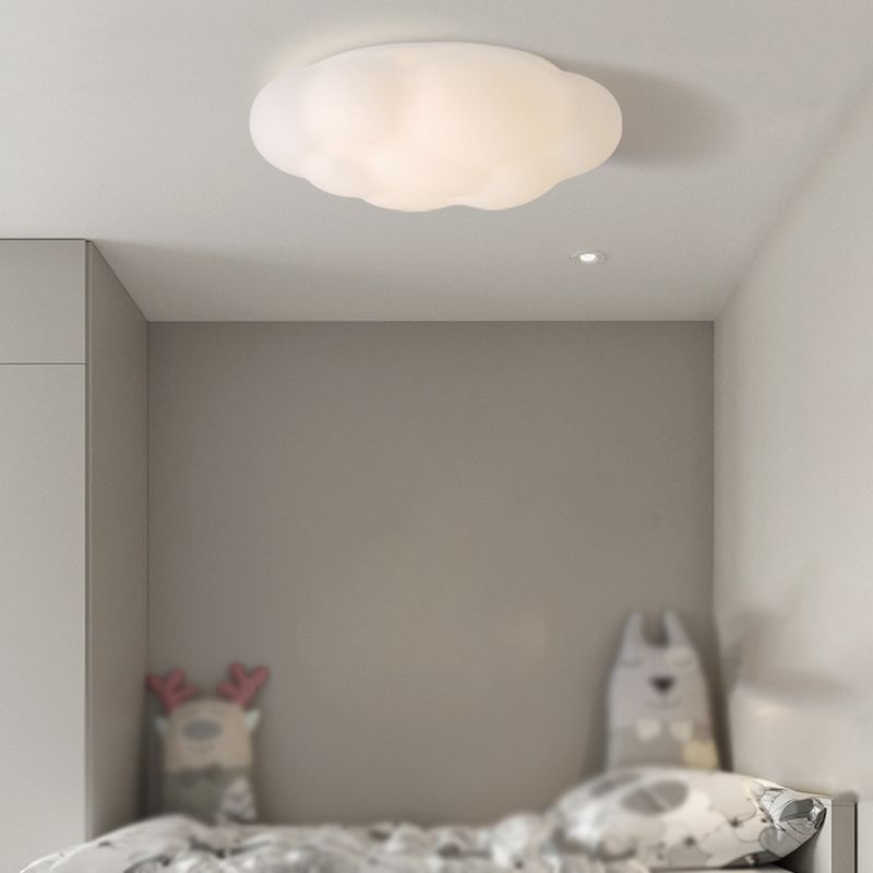 Modernism LED Ceiling Light White Flush Mount Lighting for Home