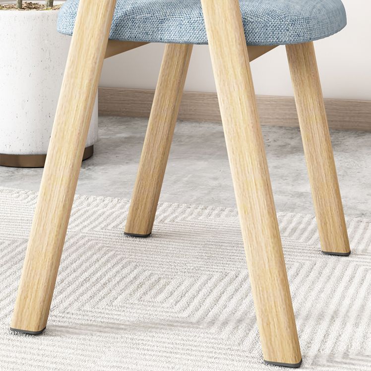 Chaise d'appoint contemporaine en métal, chaise simple à dossier ouvert et rembourrée pour la maison