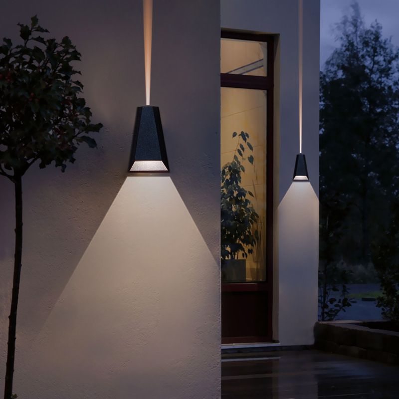 Modernism Wall Sconce Waterproof Outdoor Sconce Light Fixture with Aluminium