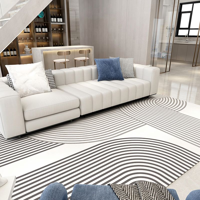 Chic Grey Area Rug Stripe Print Polyester Area Carpet Anti-Slip Rug for Home Decor