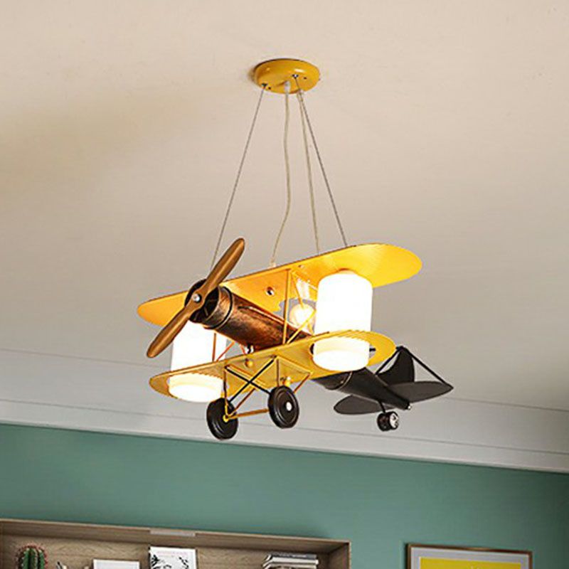 Aircraft Chandelier Pendant Cartoon Metallic Jaune LED Plafond Light avec cylindre Grossed Glass Shade