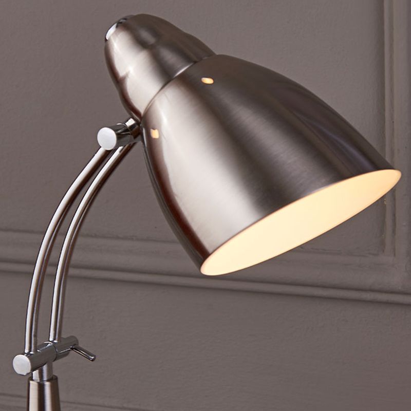 Lampade da comodino moderne a forma di cono Lampade da comodino in metallo a 1 luce in argento