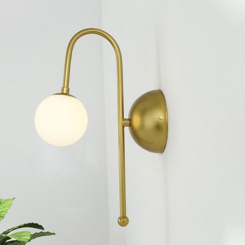 1 Lampenkugel Wandmontage Leuchte moderne goldene Opalglasbeleuchtung für Wohnzimmer